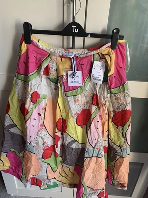 £10.50 • Buy Antoni & Alison Fruit Abstract Skirt With Lining And Net Size 14/XL BNWT