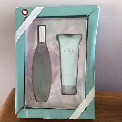 Marks & Spencer’s Aqua Gift Sent. • £40