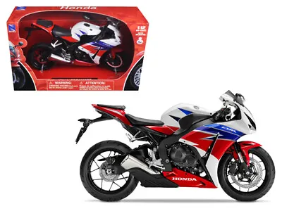 2016 Honda CBR100RR Red/White/Blue/Black Motorcycle Model 1/12 By New Ray • $28.17