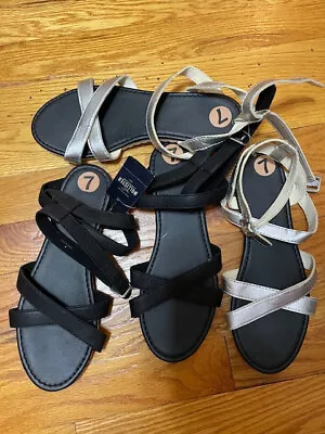 New Womens Hollister Small S 7 8 Sandals Wrap Silver White Black Cross 7.5 Vegan • £19.07