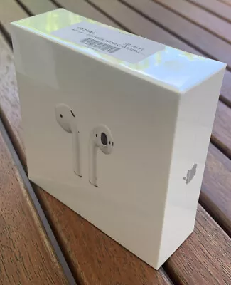 Apple AirPods 2nd Generation Wireless Headphones With Charging Case Brand New • $200