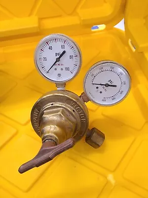 Victor Equipment Pressure Regulator Valve W/ 2 Pressure Gauges • $25