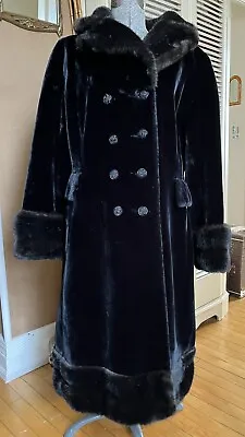 VTG Borgazia Sportowne Faux Fur Plush Princess Coat M/L  With Sable 5” Trim Ex + • $90