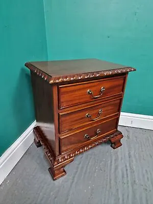 £75 • Buy An Antique Style Solid Mahogany Bedside Table Cabinet Chest ~Delivery Available~