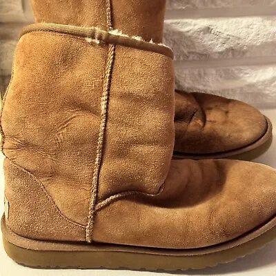 UGG Women’s Sz 10 Classic Short Boots Style #5825 Sheepskin Shearling Tan • $35