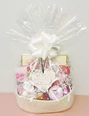 Hamper For Mum Aunt Friend Granddaughter Gift Basket Mothers Day Birthday • £32.99