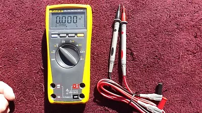 Fluke 175 *excellent!* True Rms Multimeter! • $60