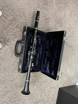 Conn Model 16  Bb Clarinet • $34.99