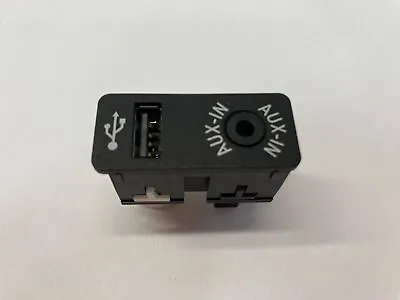 Mini Cooper AUX Audio Jack USB MP3 Input 84109229246 09-22 R5x R6x F55 F56 F57 • $39.98