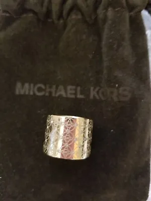 New Michael Kors Heritage Monogram Logo  Gold Tone Barrel Ring 6 MKJ4289 • $132