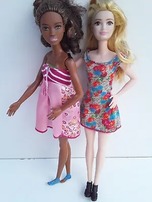 Mattel Multicultural Barbie Toy Dolls Lot Of 2 Blonde Brunette Brown Eyes • $6.99