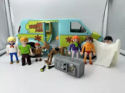 Playmobil Scooby-Doo Mystery Machine Pieces Missing Shaggy Fred • $15