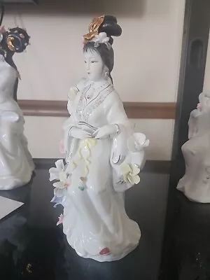 Vintage Ceramic Porcelain  Chinese Lady 3D Flowers Holding Fan Figurine 9 X10  • $120