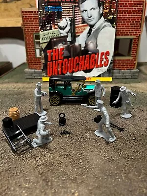 Marx Recast Untouchable 5 Figures  8 Recast Accessories 1 Plastic Car • $55