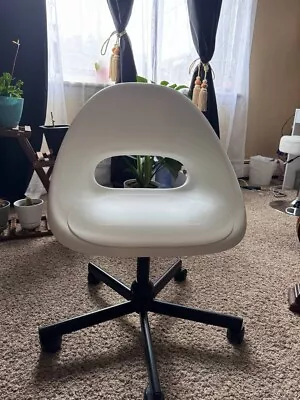 Office Chair White • $40