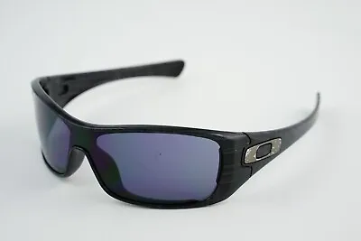 Pre-Owned 24-130 Oakley Antix Black Plaid / Warm Grey Sunglasses • $89.99