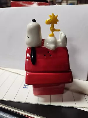 Snoopy & Woodstock Salt And Pepper Shakers Vintage Rare Magnetic • $20