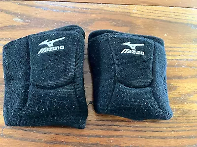 Mizuno LR6 Black Volleyball Knee Pads Medium Great Condition • $6.99