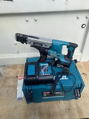 MAKITA DFR550 LXT Auto Feed 18v Cordless Screw Driver Read Description • £195