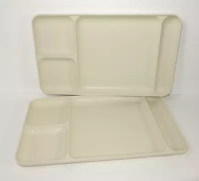 Vintage Tupperware Trays 1535 Divided Lunch Dinner Picnic TV Tray Lot Set Of 2 • $11.99