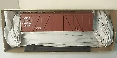 Pacific Great Eastern Railroad 36' Fowler Box Car 3582 Accurail Kit 1160 HO • $14.95