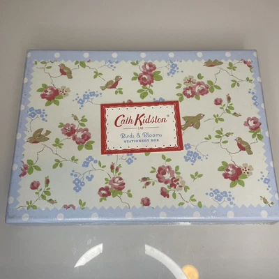 £34.99 • Buy Cath Kidston Birds & Blooms Stationery Box - 30 Sheets & Envelopes NEW Christmas