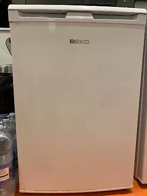 White Beko Freestanding Under Counter Freezer • £10