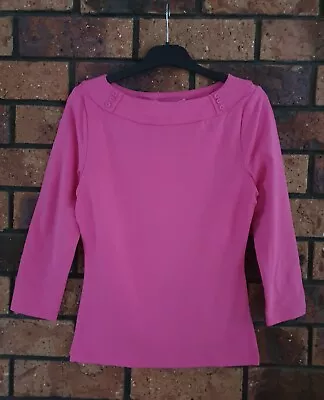 Ladies Top Brand Review  Size 6 New • $25