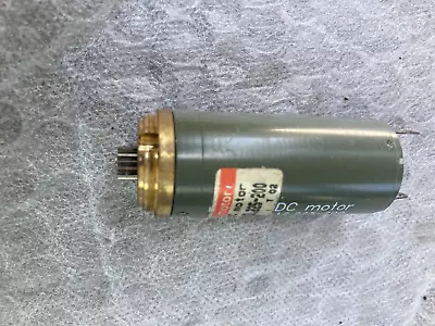 Old Vintage - Maxon 24V- DC Motor 2322.983-63.225-200 Swiss Made - New Old Stock • $13.95