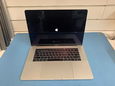 Apple MacBook Pro 15  A1990 Touch Bar 2018 2.3GHz Core I9 32GB 512GB Silver • £320