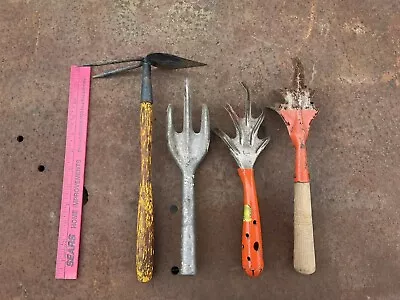 4 Vintage Garden HAND Claw FORK Cultivator Rake SHED Decor TOOLS Nice PANTINA • $39.98