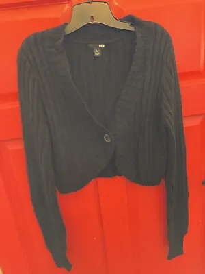 Women’s H&M Long Sleeve Black One Button Cardigan Sweater Size Large • $17