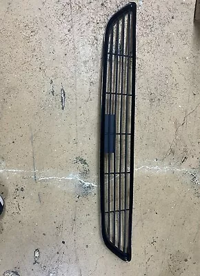 Chrysler 300c Grille Bumper Grille (centre) Lx2 Non Platinum 05/12-12/14 12 1 • $200