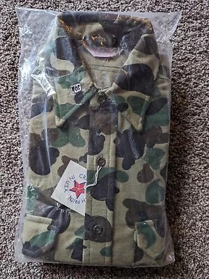 Vintage Frostproof Shirt Camo Button Up Size 15-M-15 1/2 • $33