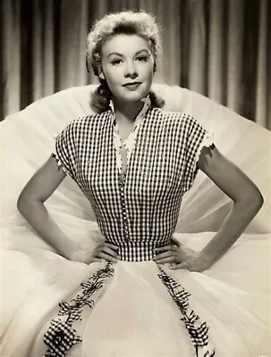 Famous Actress Vera Ellen Retro Publicity Picture Poster Photo Print 4x6 • $8.50