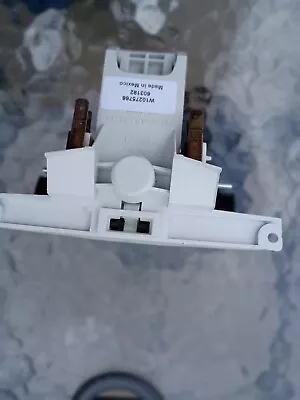 OEM Whirlpool Dishwasher Door Latch WPW10275768 *BRAND NEW!* • $20