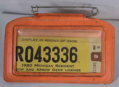 Vtg Hunting Deer License Michigan 1980 Bow And Arrow Sleeve Pin On Back Orange • $11.99