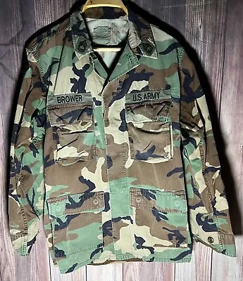 US Army Combat Woodland Camo With Patches Button Up Vintage Jacket Shirt • $29.95