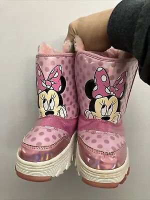 Disney Toddler Pink Minnie Mouse Light Up Winter Boots Size 12 • $18.99