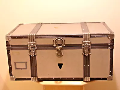 Vintage Bankoku Aluminum Travel Trunk Made In Japan Size: L-31 ; W-18 ; H-15 . • $375