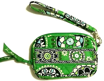 NEW RETIRED VERA BRADLEY WRISTLET  In Cupcakes Green Pattern Change Purse  • $55.99