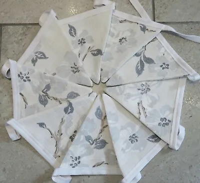 ** Laura Ashley Iona Floral Fabric Bunting 2.5 Metres Silver Dove Grey White ** • £17.50