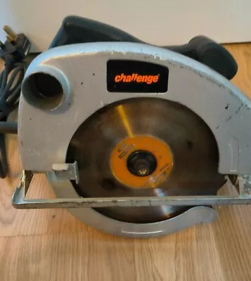 Challenge Circular Saw 185mm Mitrecut 0-45deg - 240v - 1200w - Corded- Working  • £14.99