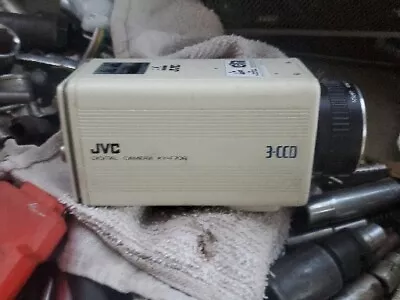 JVC C-Mount Digital Camera 3-CCD KY F70B • $39.99