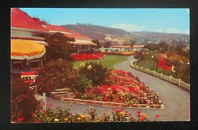 1950s Colorful Walk Heisler Park Near Victor Hugo Inn Old Cars Laguna Beach CA • $4.32