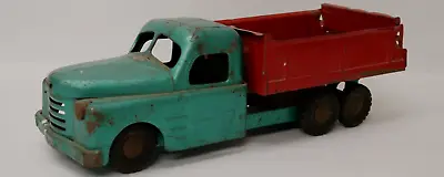 Vintage Pressed Steel Structo Dump Truck - Red/Green..See Photos... • $69.95