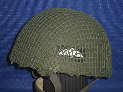 Post WW2 Helmet - British Para With Net And Para Wings • $585