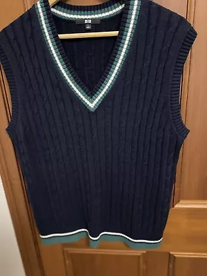 Uni Qlo Navy Knitted Vest • $25