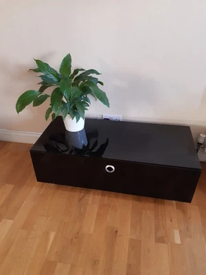£10 • Buy Tv Stand Cabinet Used, Black, Gloss. 26 -52 