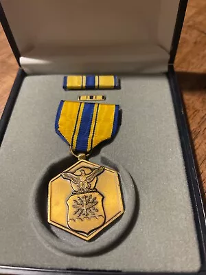 Military Medal  Vietnam  Air Force Commendation Medal Named • $20